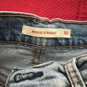 Levi’s Wedgie straight